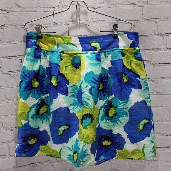 Loft floral pattern pleated at top lined skirt - Picture 2 of 13